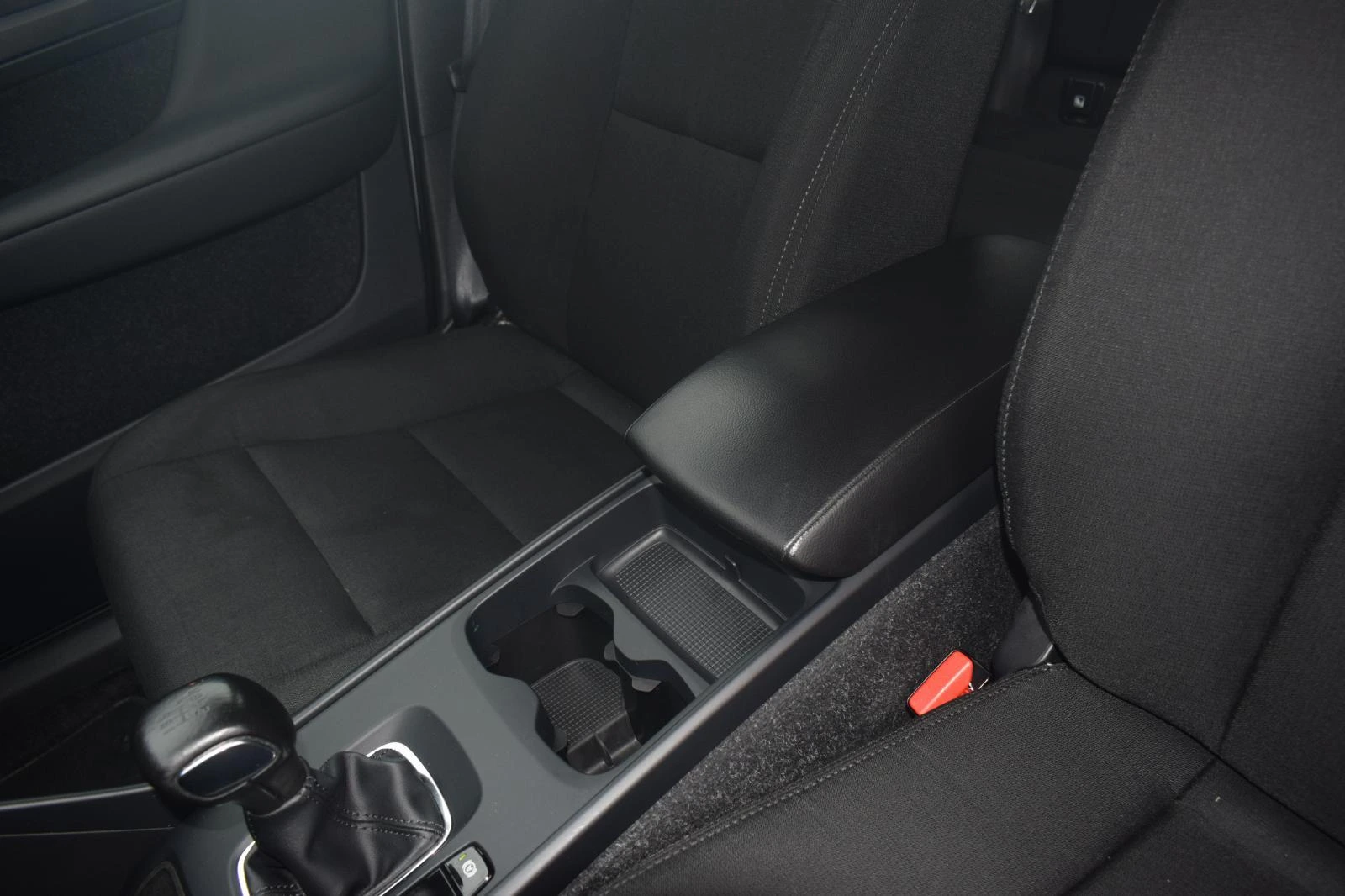 Volvo XC 40 2.0 D3 Momentum 33