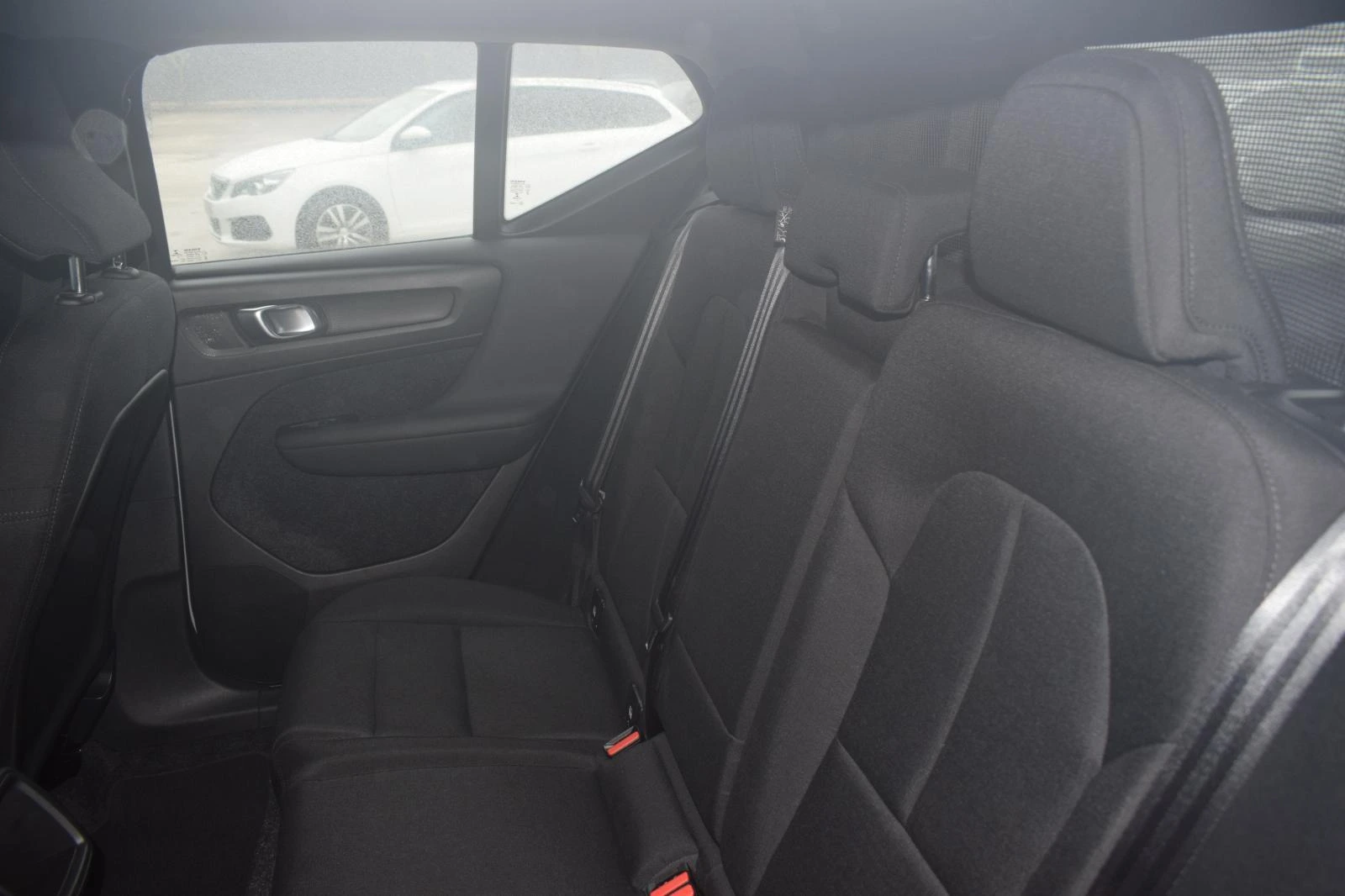 Volvo XC 40 2.0 D3 Momentum 39
