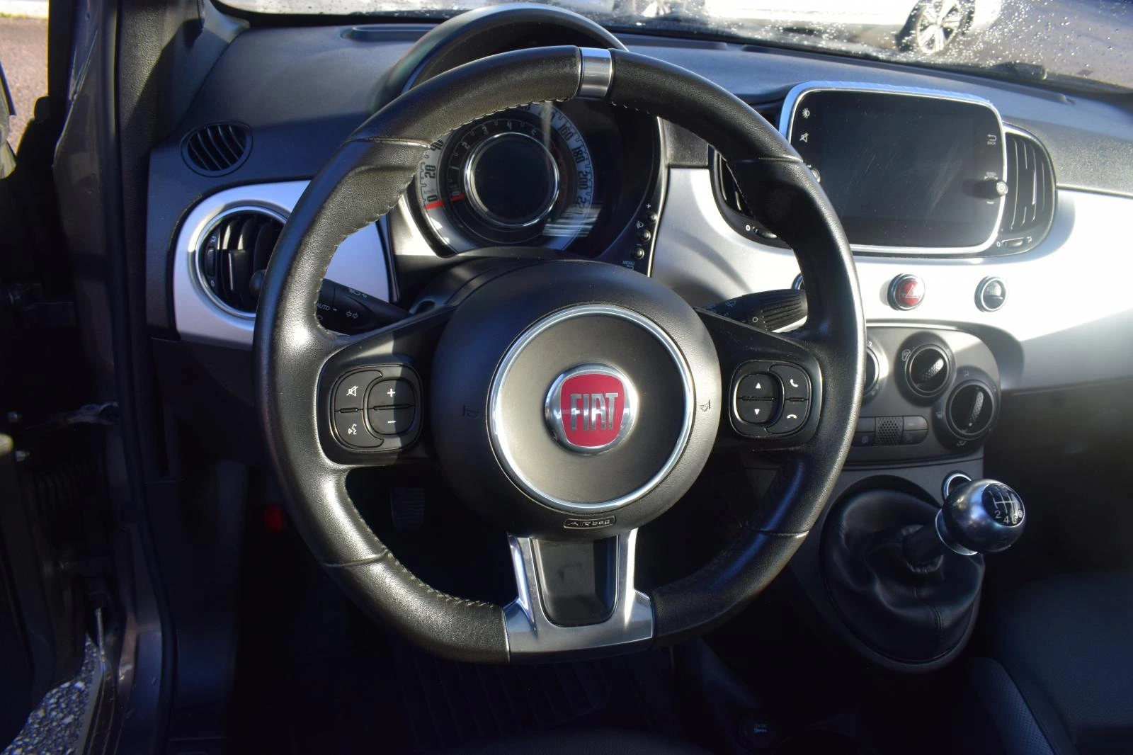 Fiat 500 1.0 Hybrid Connect 23