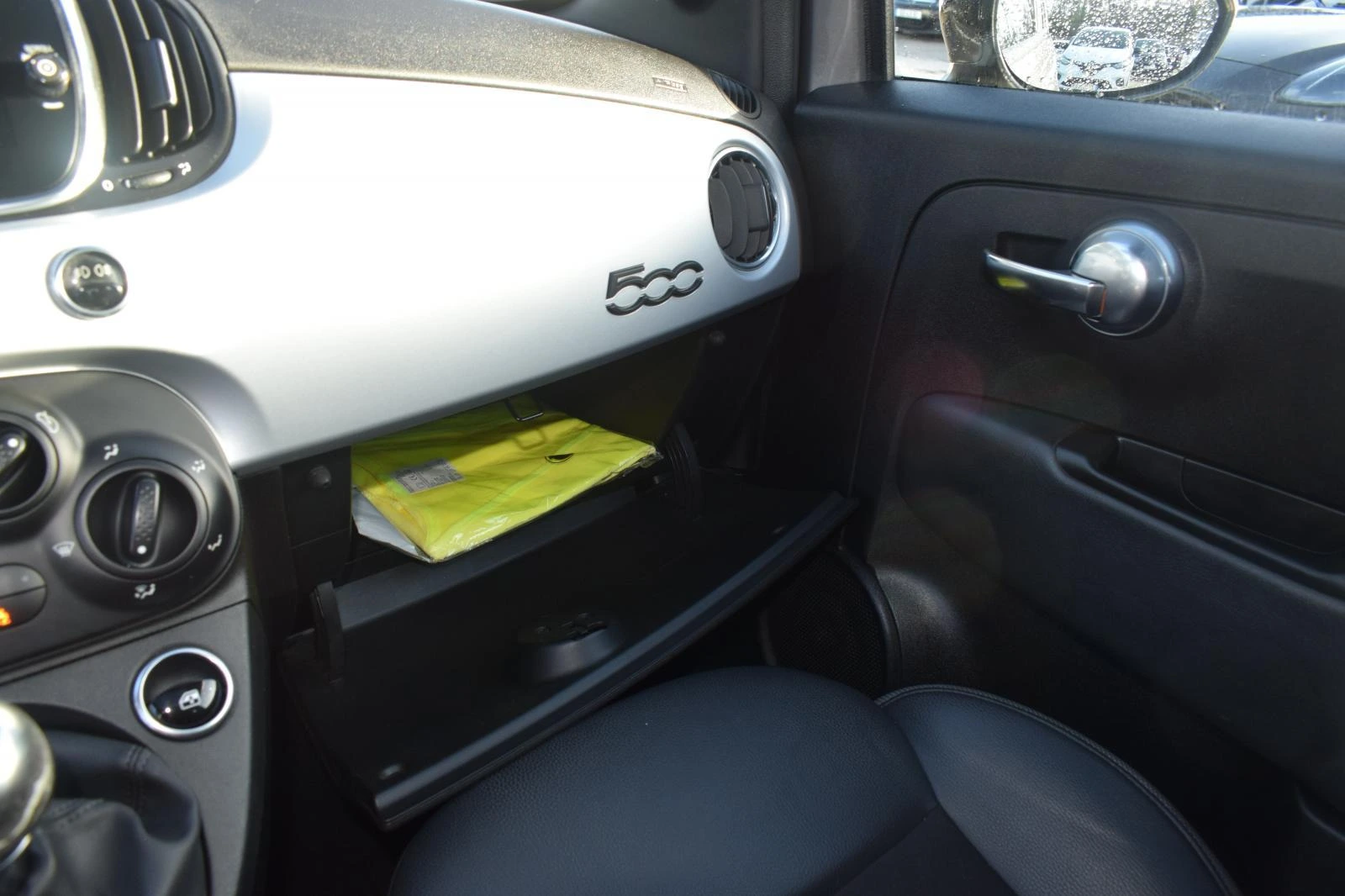 Fiat 500 1.0 Hybrid Connect 36