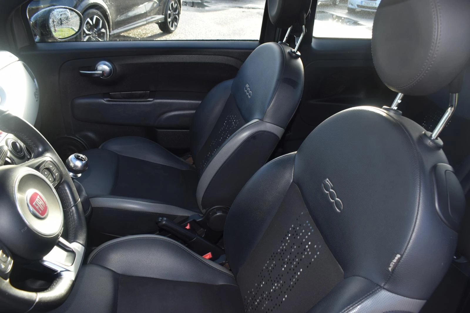 Fiat 500 1.0 Hybrid Connect 37