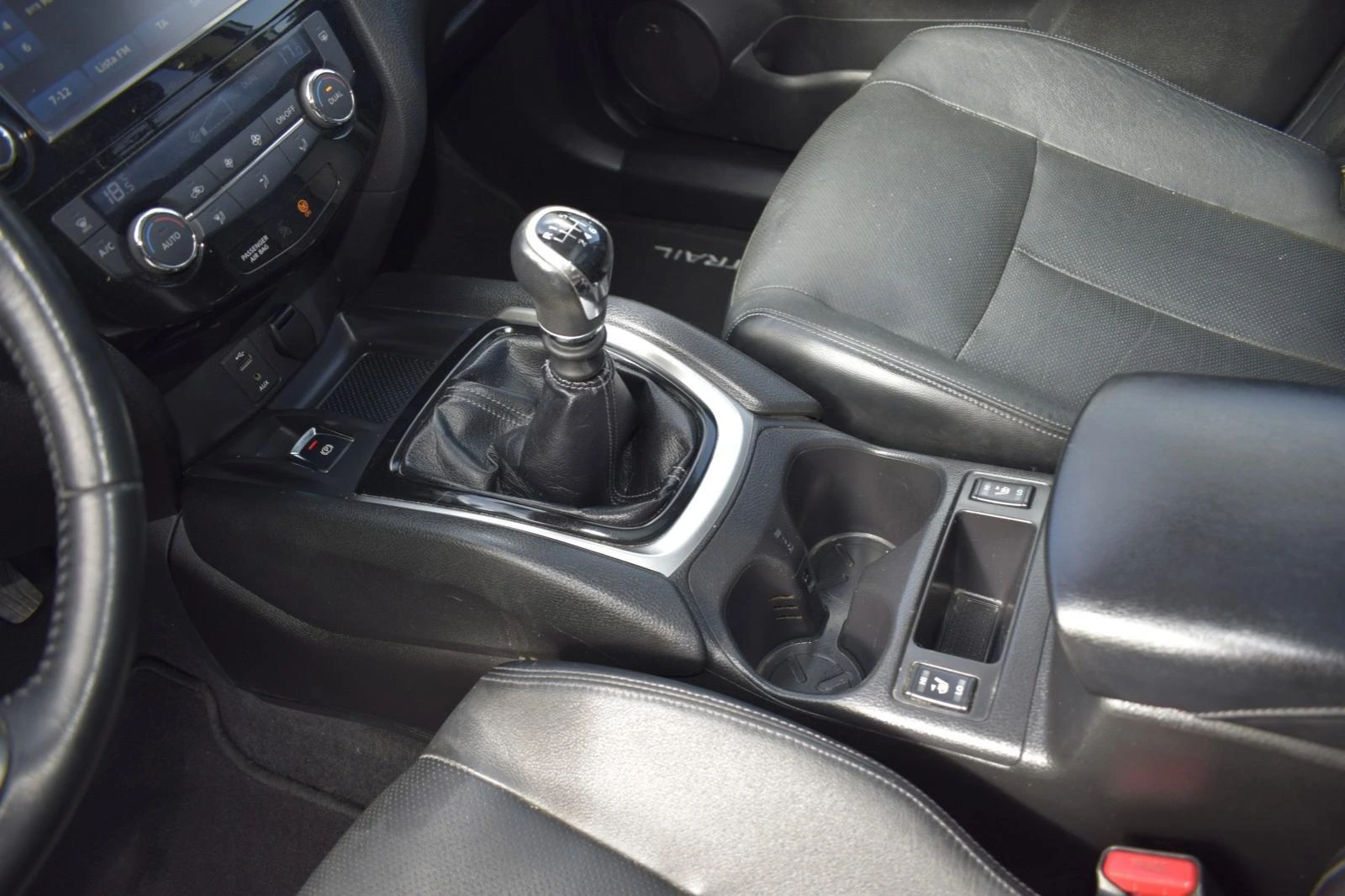 Nissan X-Trail 1.6 dCi Tekna Xtronic 18