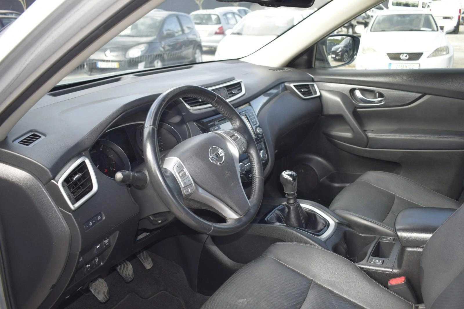 Nissan X-Trail 1.6 dCi Tekna Xtronic 31