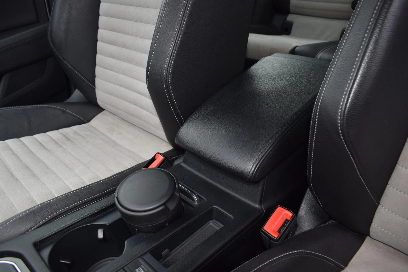 Volkswagen Passat 2.0 TDI Highline 33