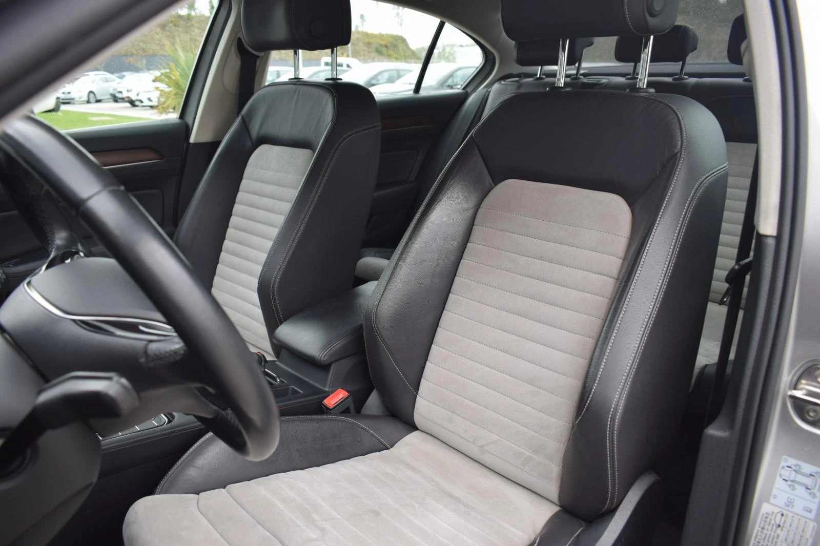 Volkswagen Passat 2.0 TDI Highline 37