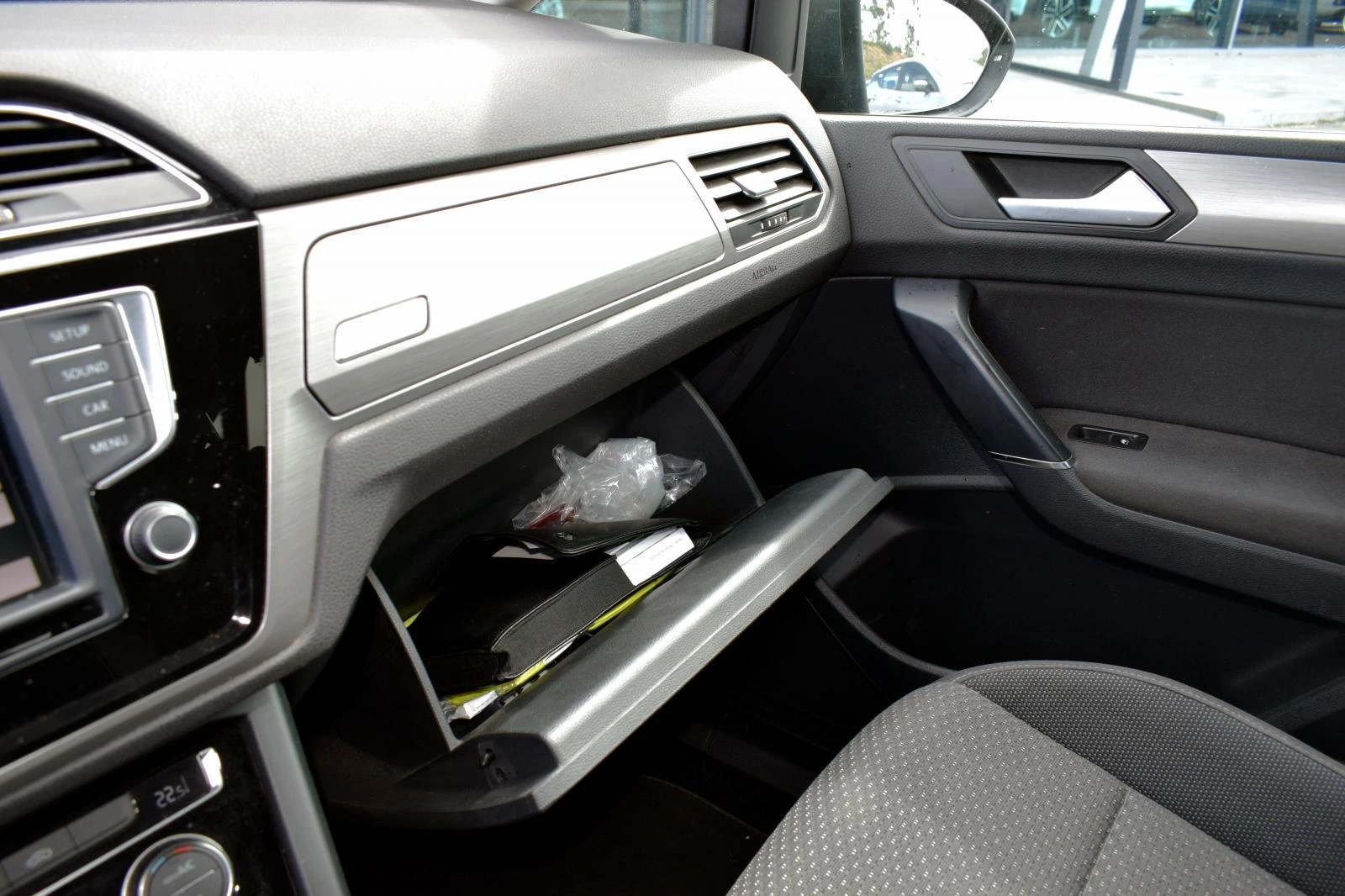 Volkswagen Touran 1.6 TDI Confortline 36
