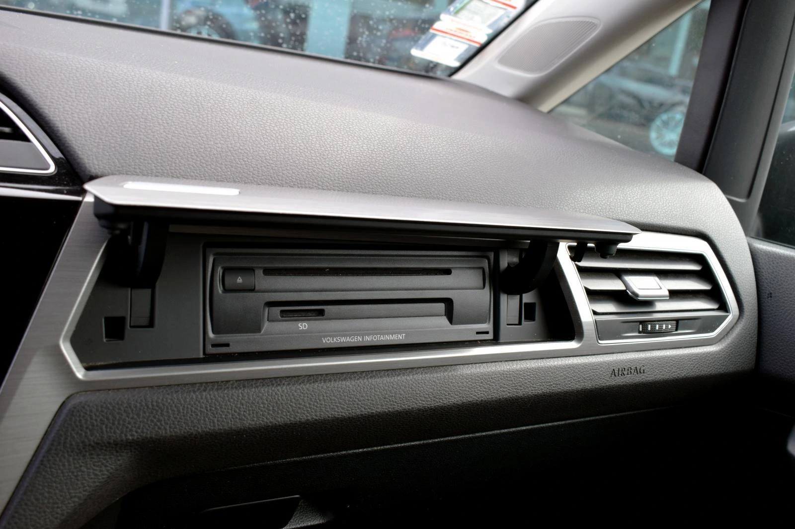 Volkswagen Touran 1.6 TDI Confortline 37