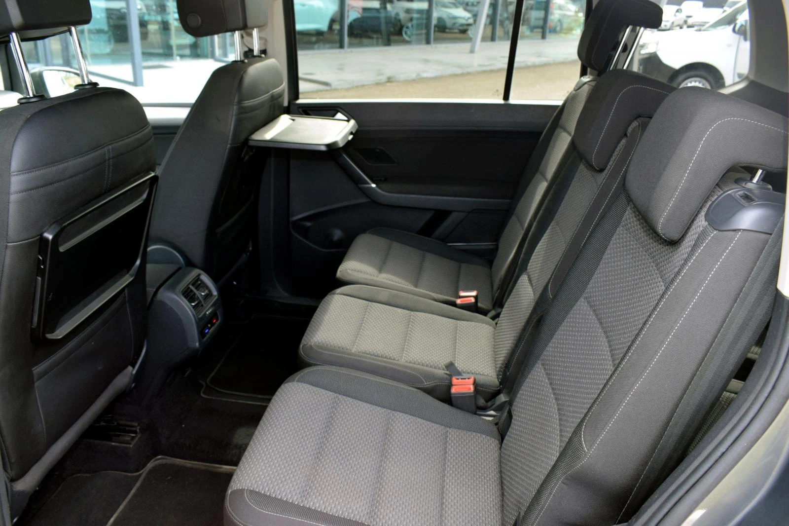 Volkswagen Touran 1.6 TDI Confortline 42