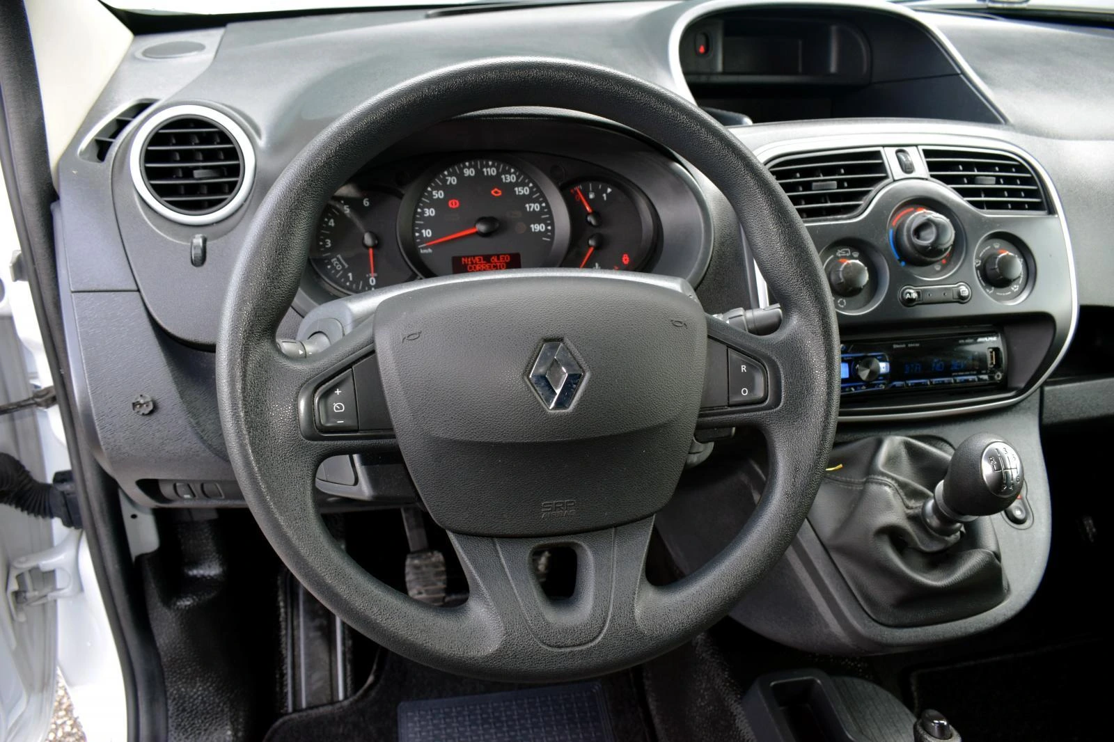 Renault Kangoo 1.5 DCI Maxi 19