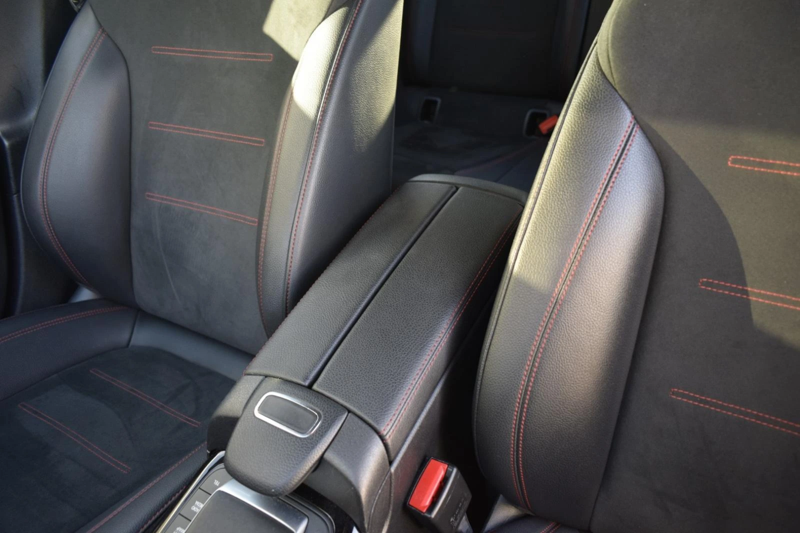 Mercedes-Benz A 180 d AMG Line 2.0 34