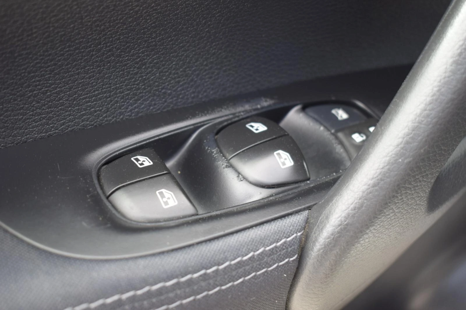 Nissan Qashqai 1.5 dCi N-Connecta 11