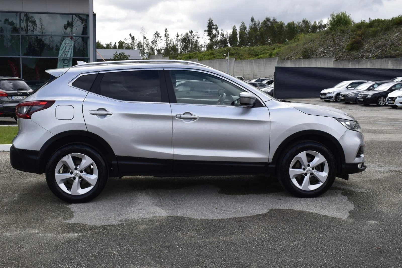 Nissan Qashqai 1.5 dCi N-Connecta Business 7
