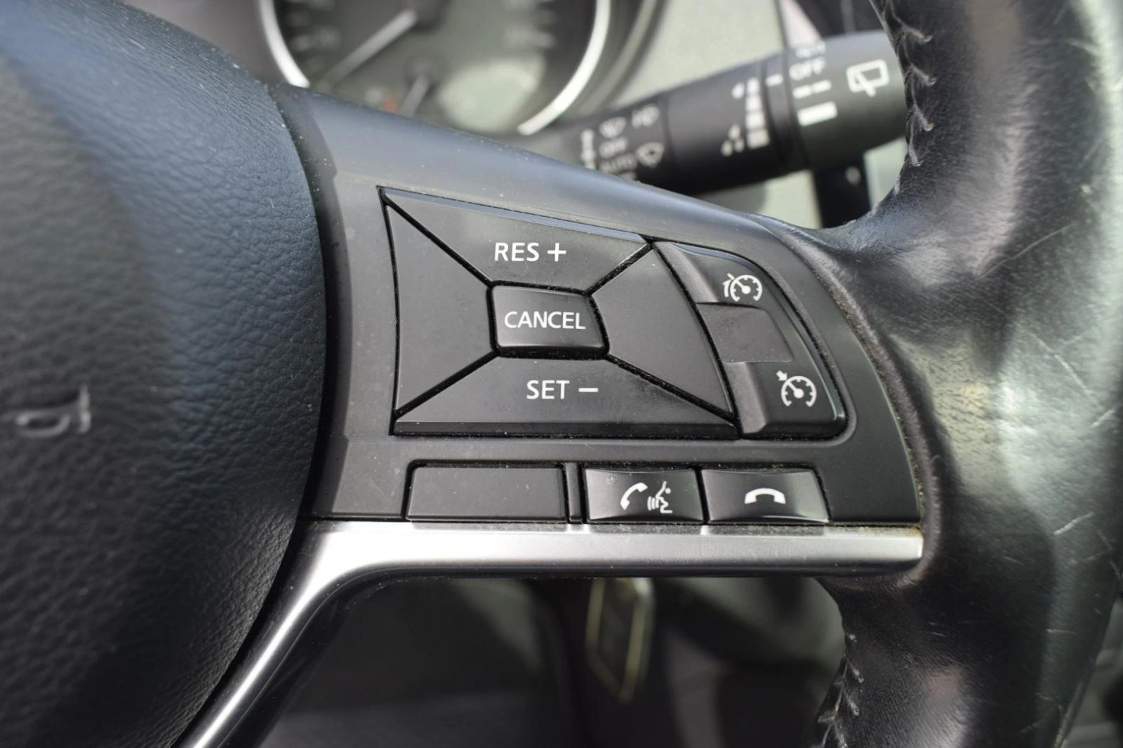 Nissan Qashqai 1.5 dCi N-Connecta Business 24
