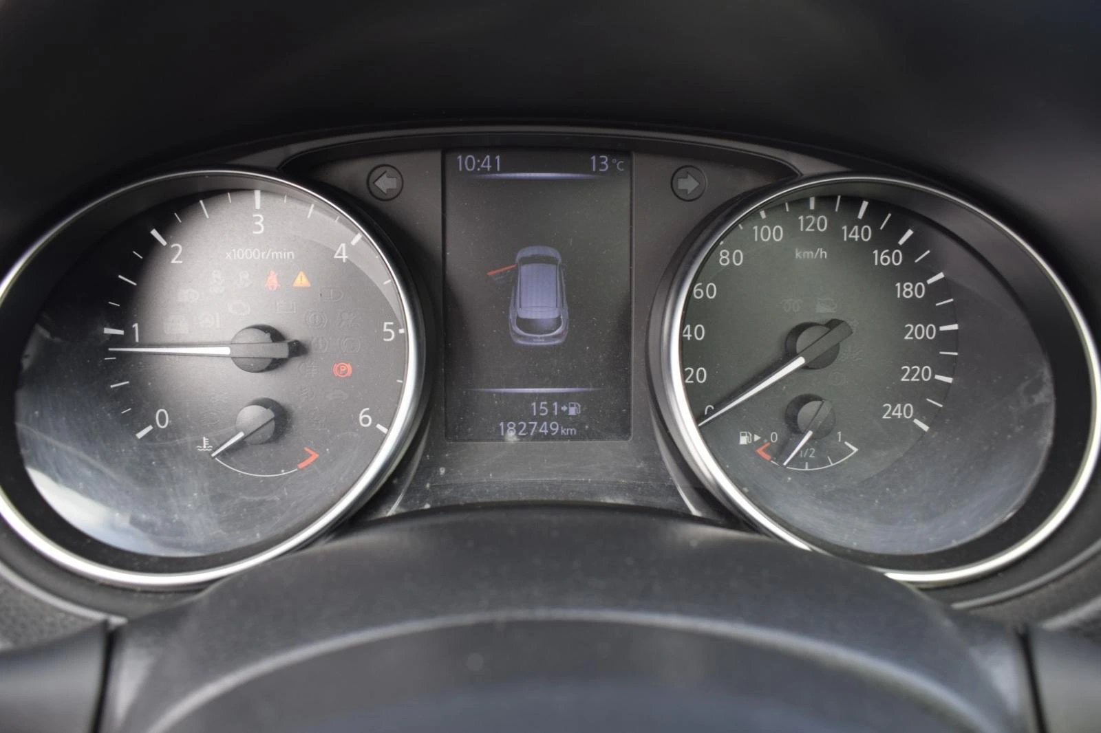 Nissan Qashqai 1.5 dCi N-Connecta Business 27