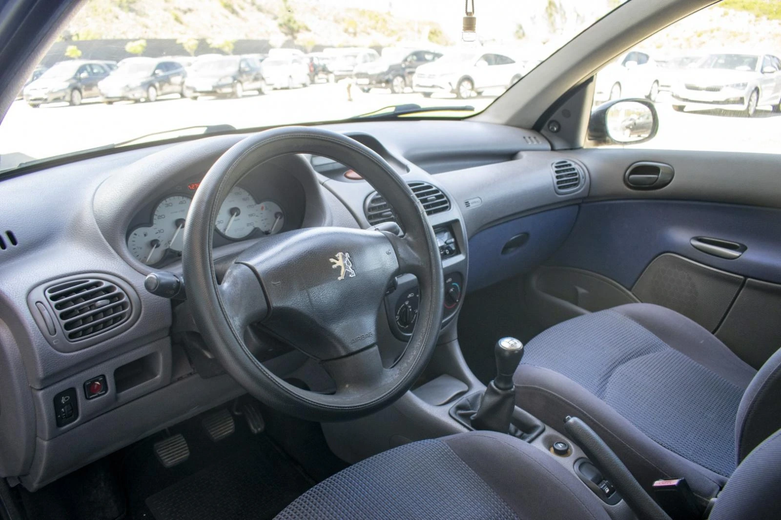 Peugeot 206 1.1 11