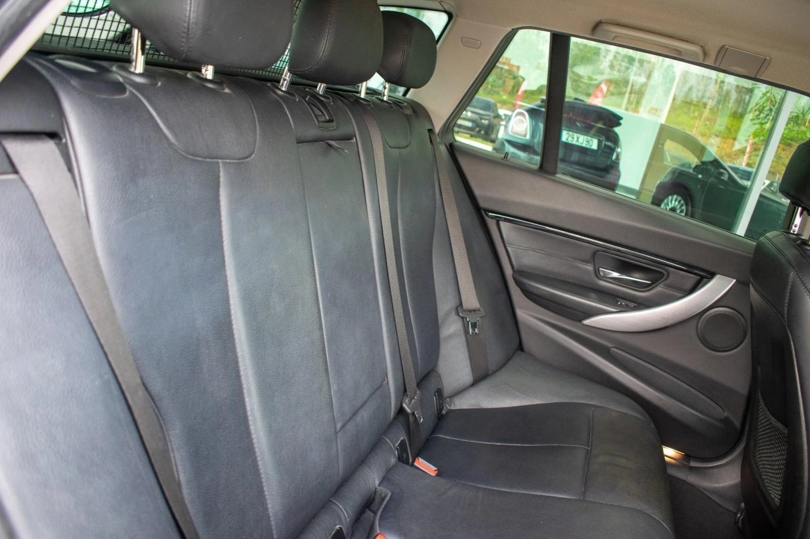 BMW 318 d Touring Sport 33