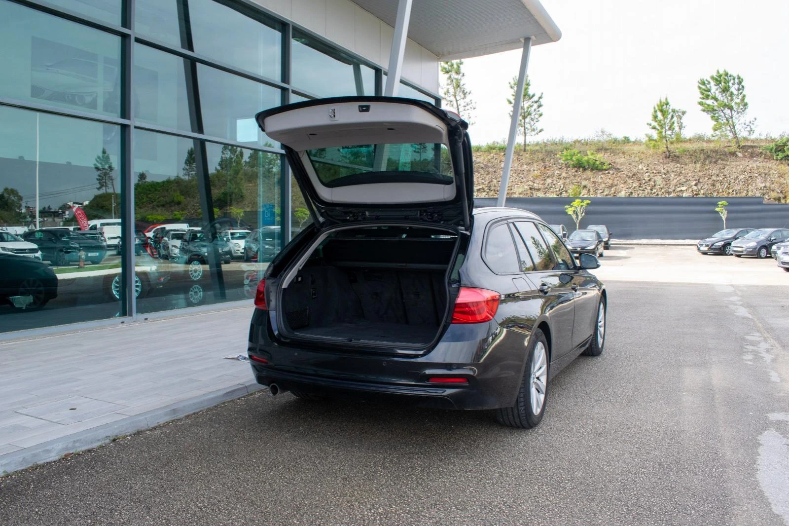 BMW 318 d Touring Sport 38