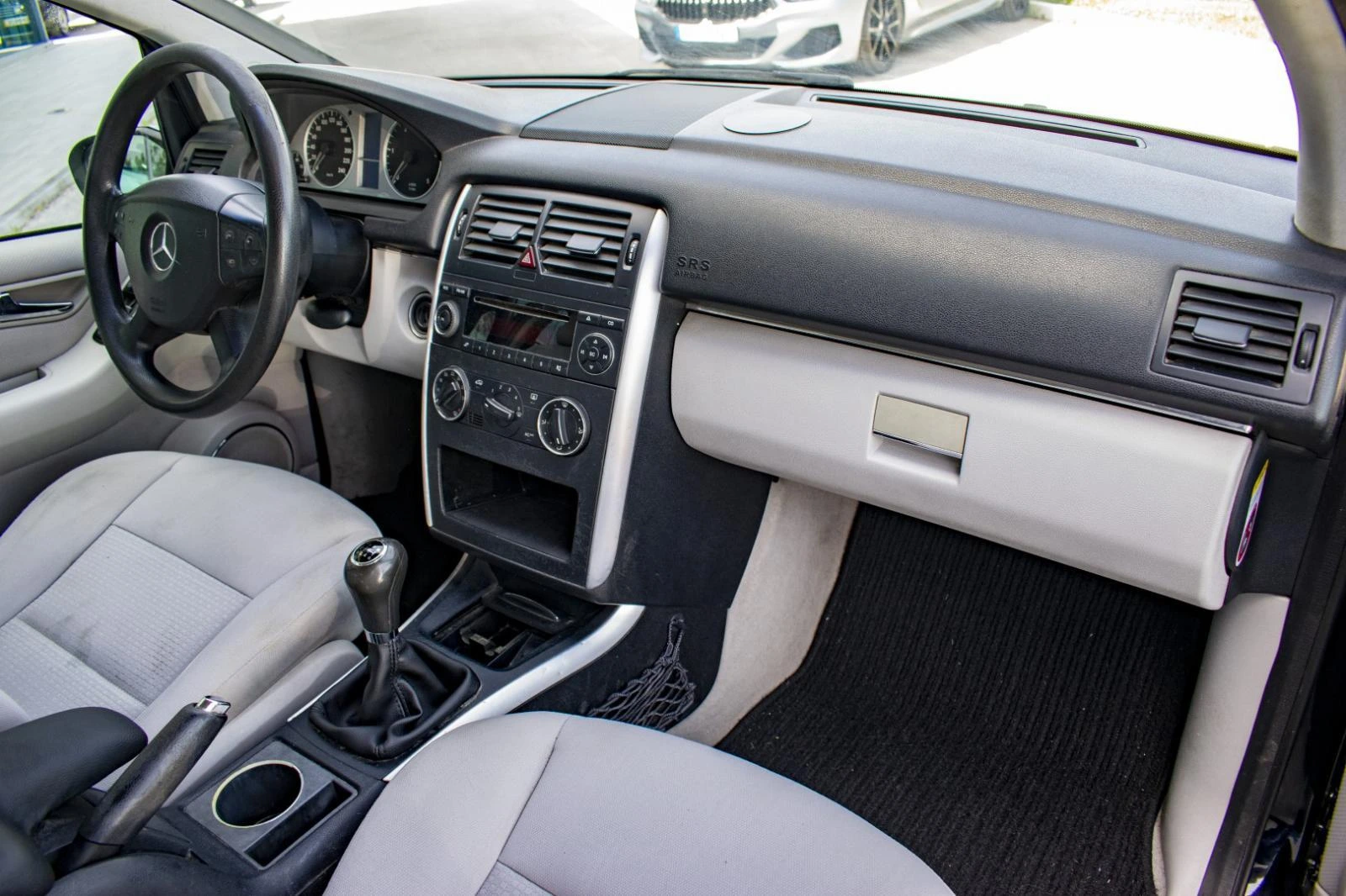 Mercedes-Benz B 180 CDi 16