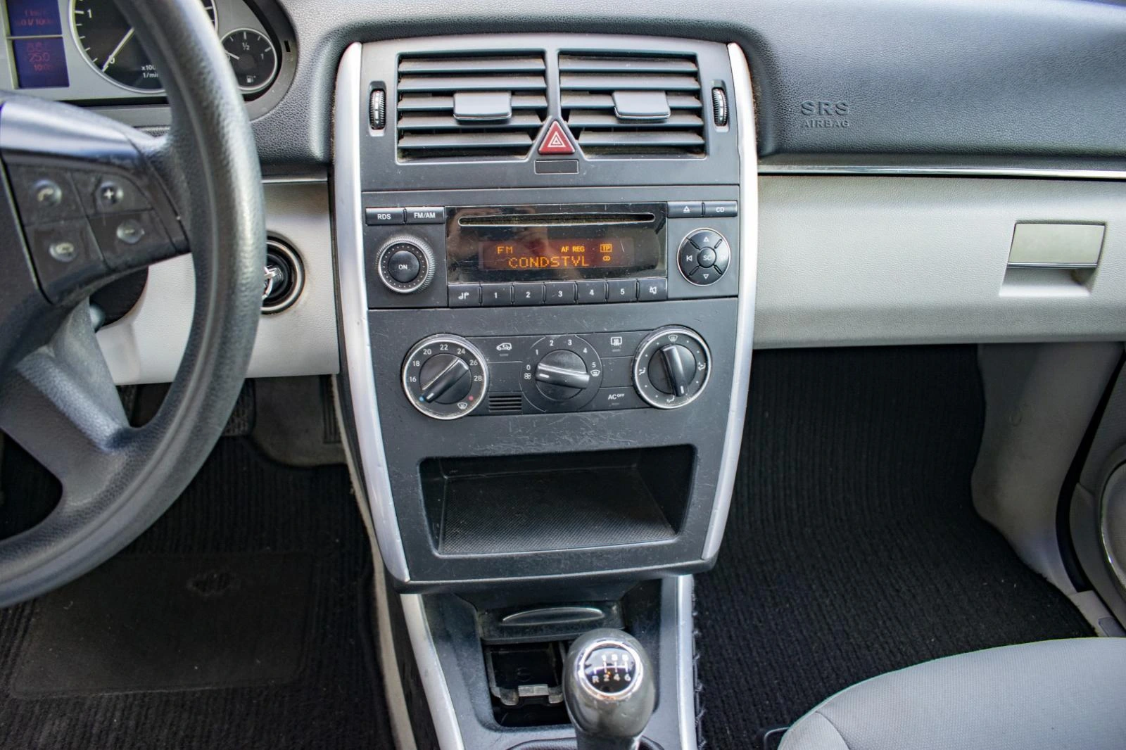 Mercedes-Benz B 180 CDi 25