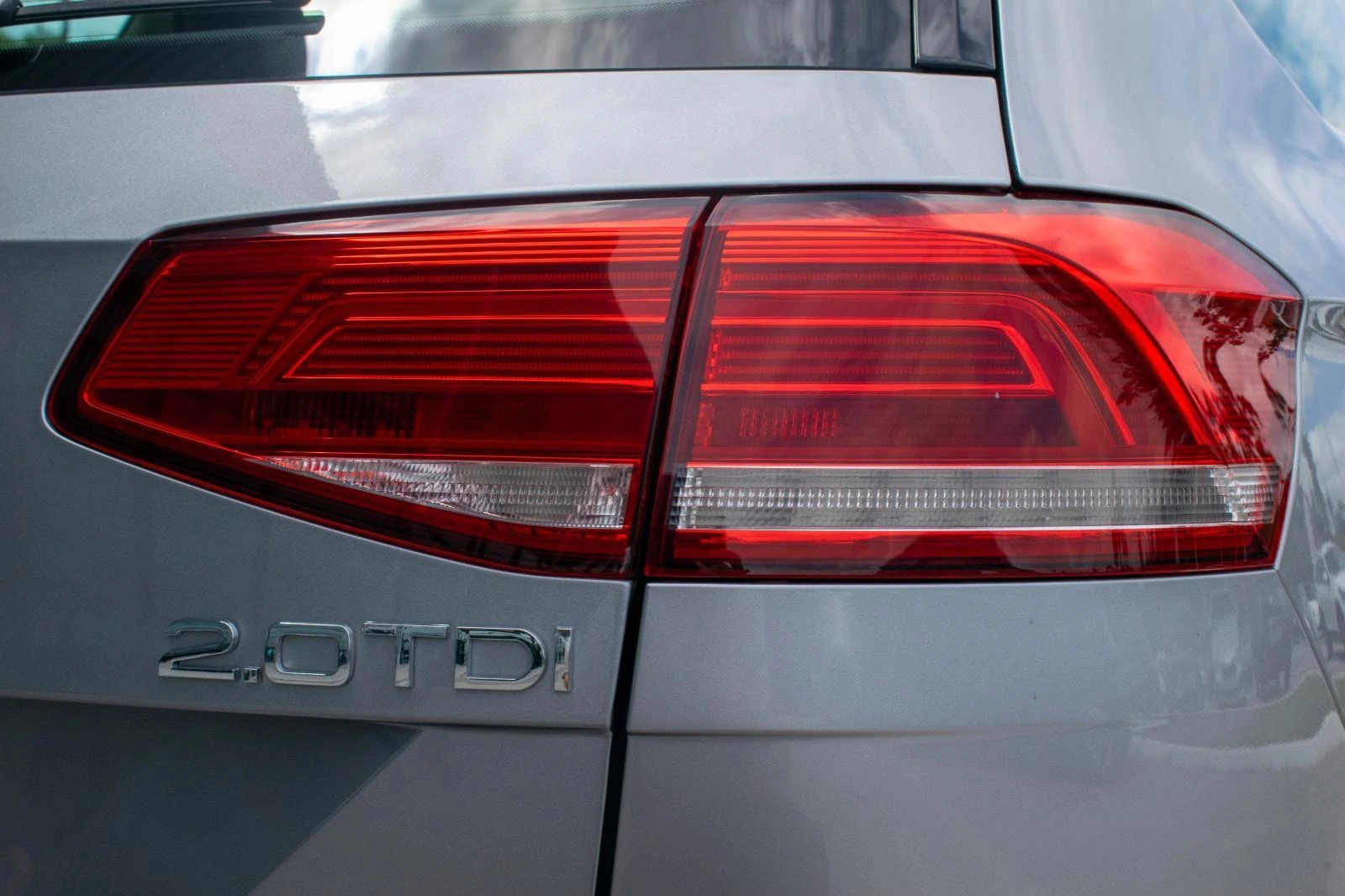 Volkswagen Passat Variant 2.0 TDI 13