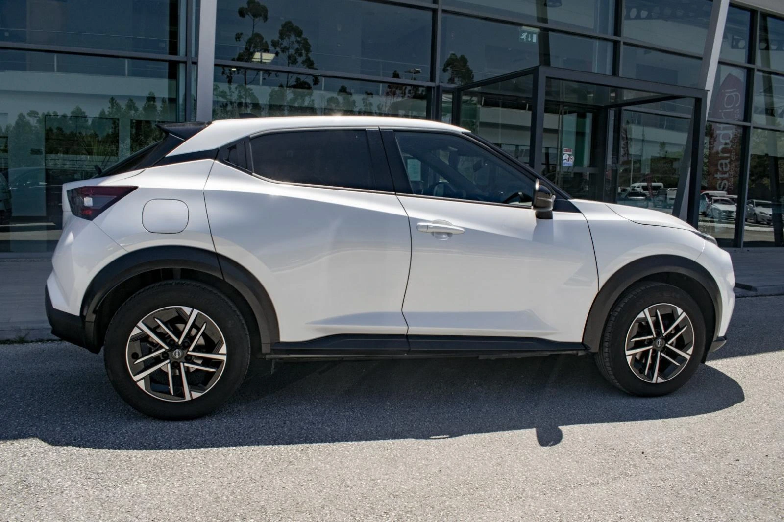 Nissan Juke 1.0 DIG-T 8