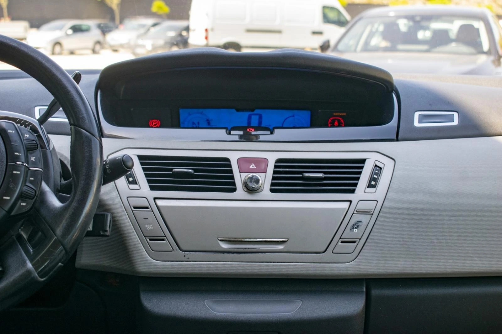 Citroen C4 Picasso Outro 29