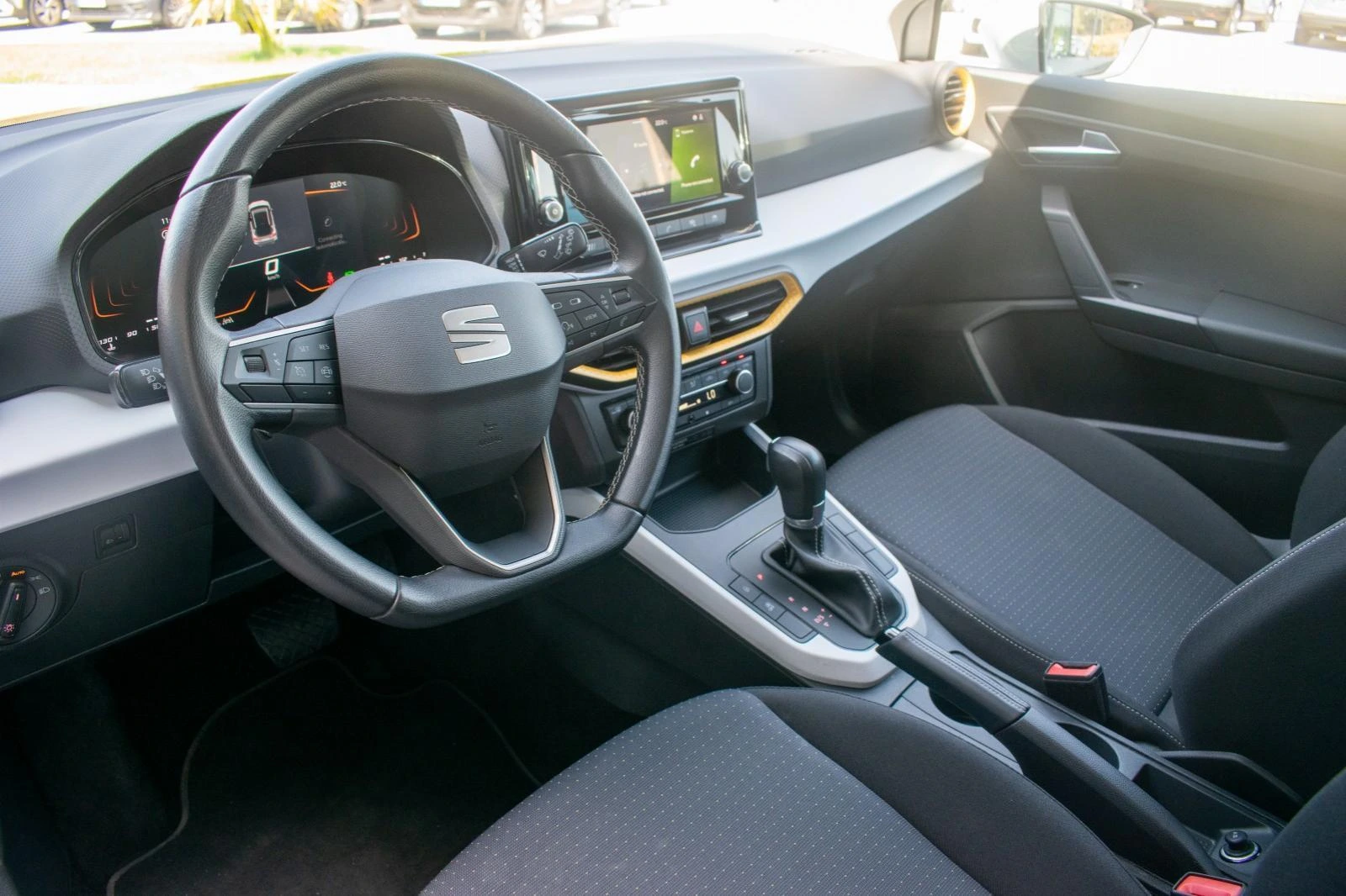 SEAT Arona 1.0 TSI Style DSG Garantia de fábrica 9