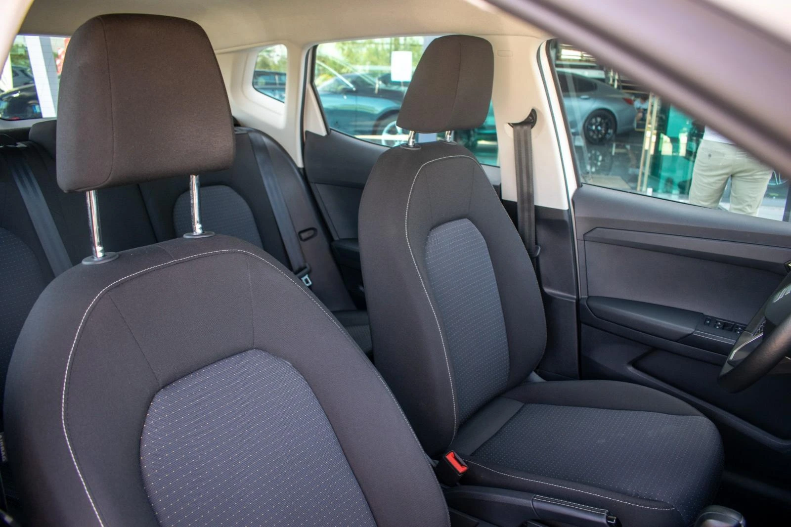 SEAT Arona 1.0 TSI Style DSG Garantia de fábrica 27