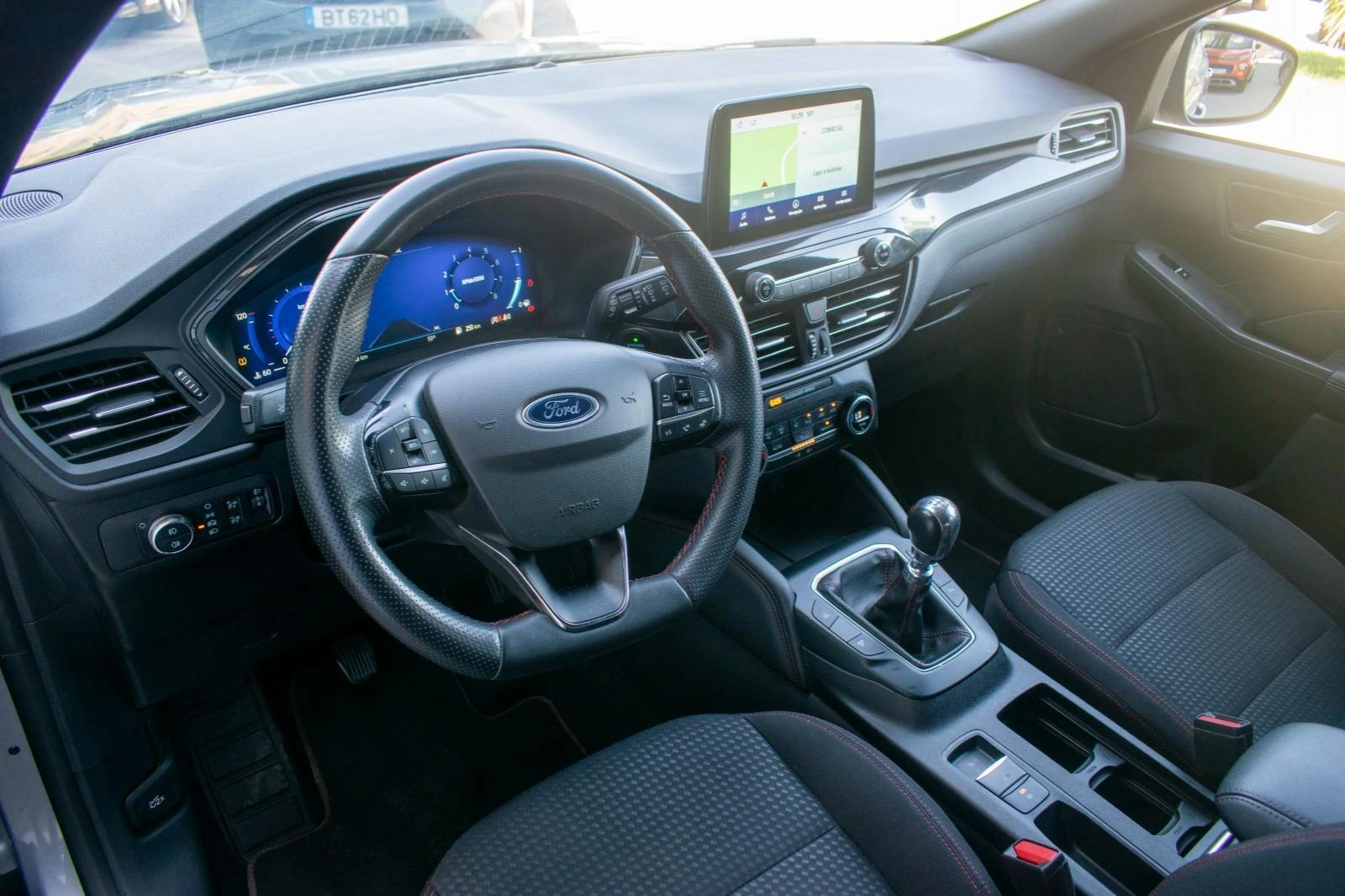 Ford Kuga 1.5 EcoBoost ST-Line 9