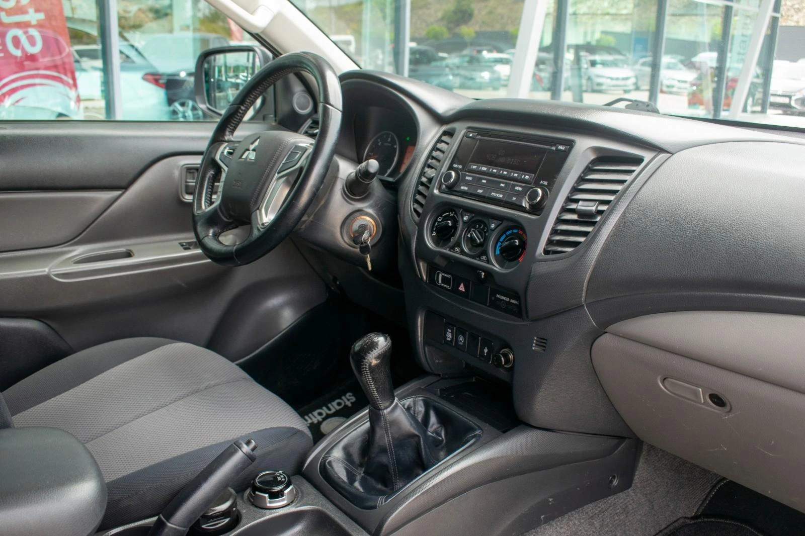 Mitsubishi L200 2.4 DI-D 4WD 19