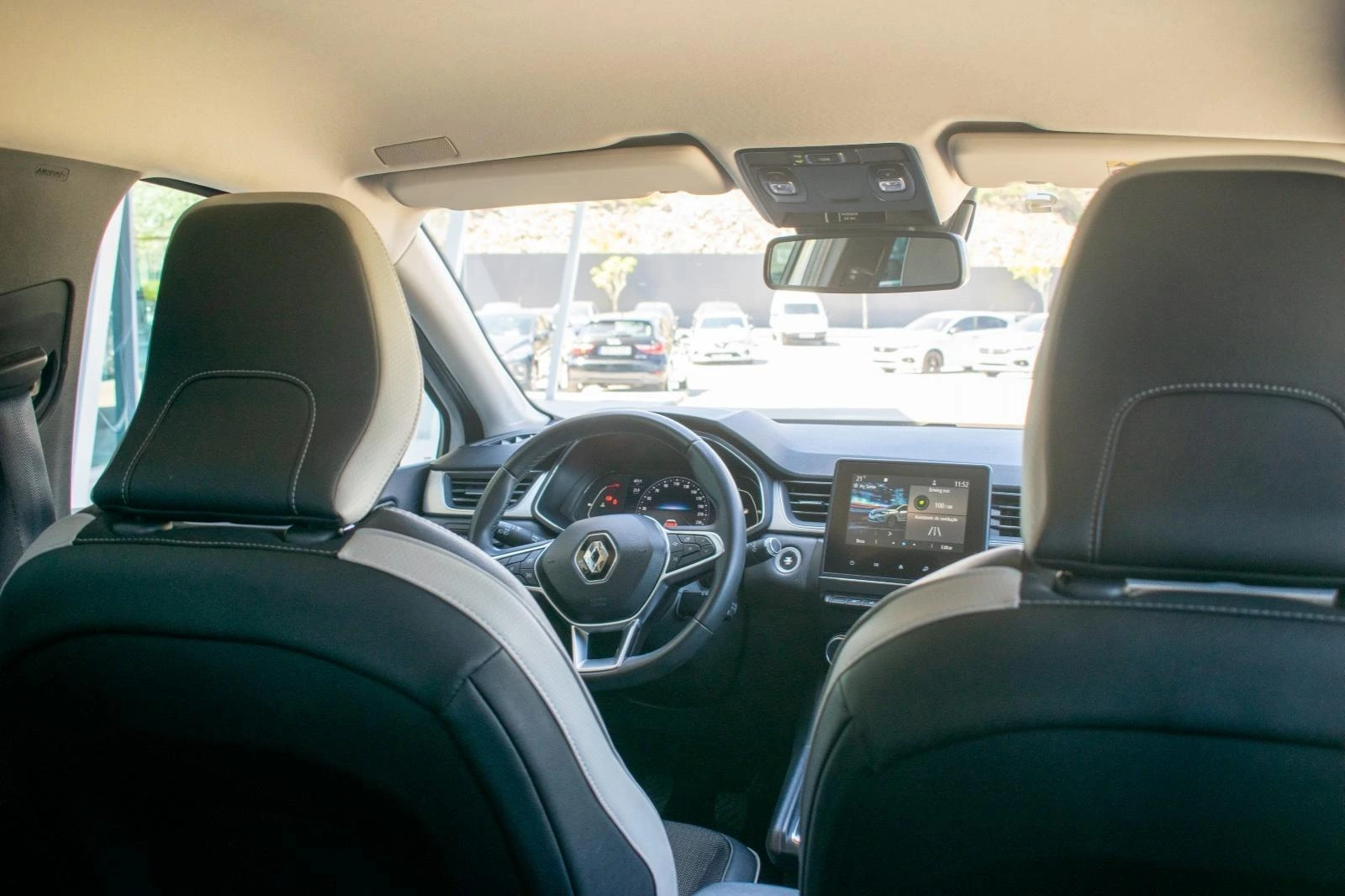 Renault Captur 1.0 TCe Exclusive 15