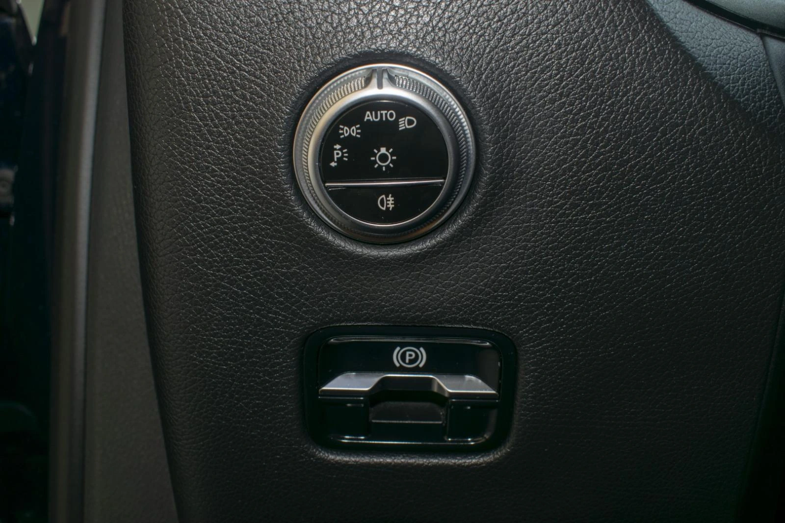 Mercedes-Benz GLC 220 d 4Matic 24