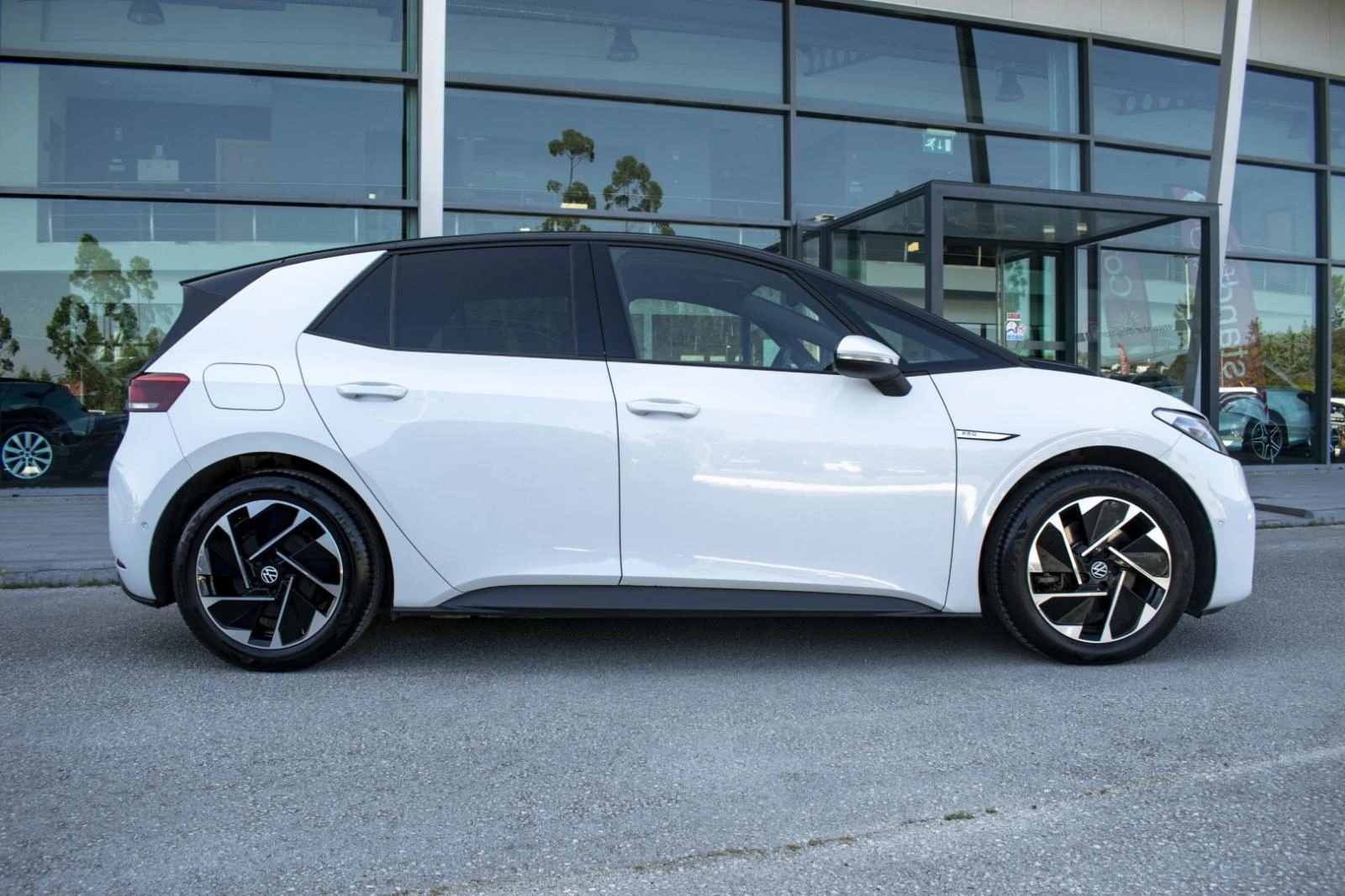 Volkswagen ID.3 58 kWh Pro 8