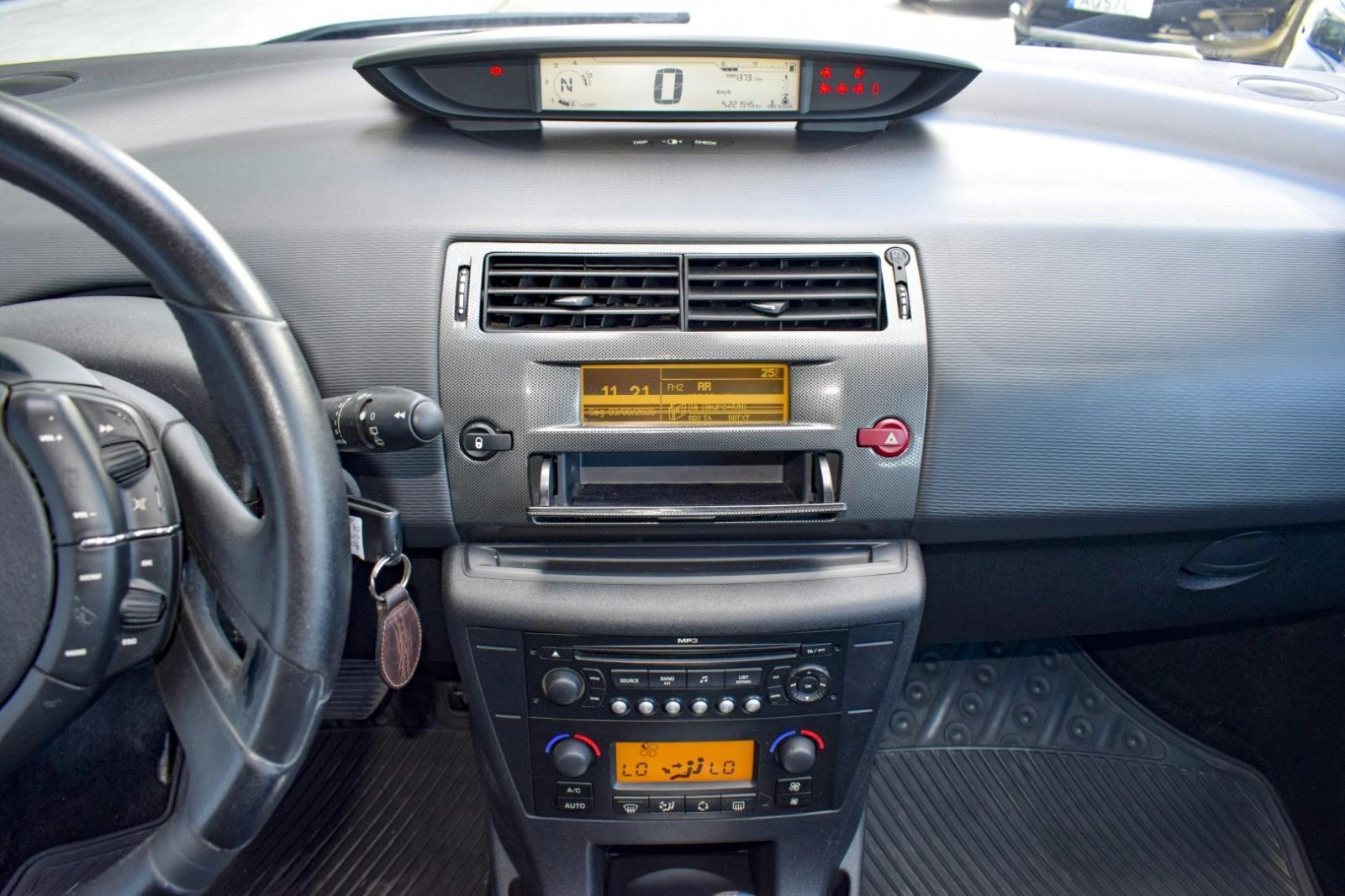 Citroen C4 1.6 HDi Aut. 25