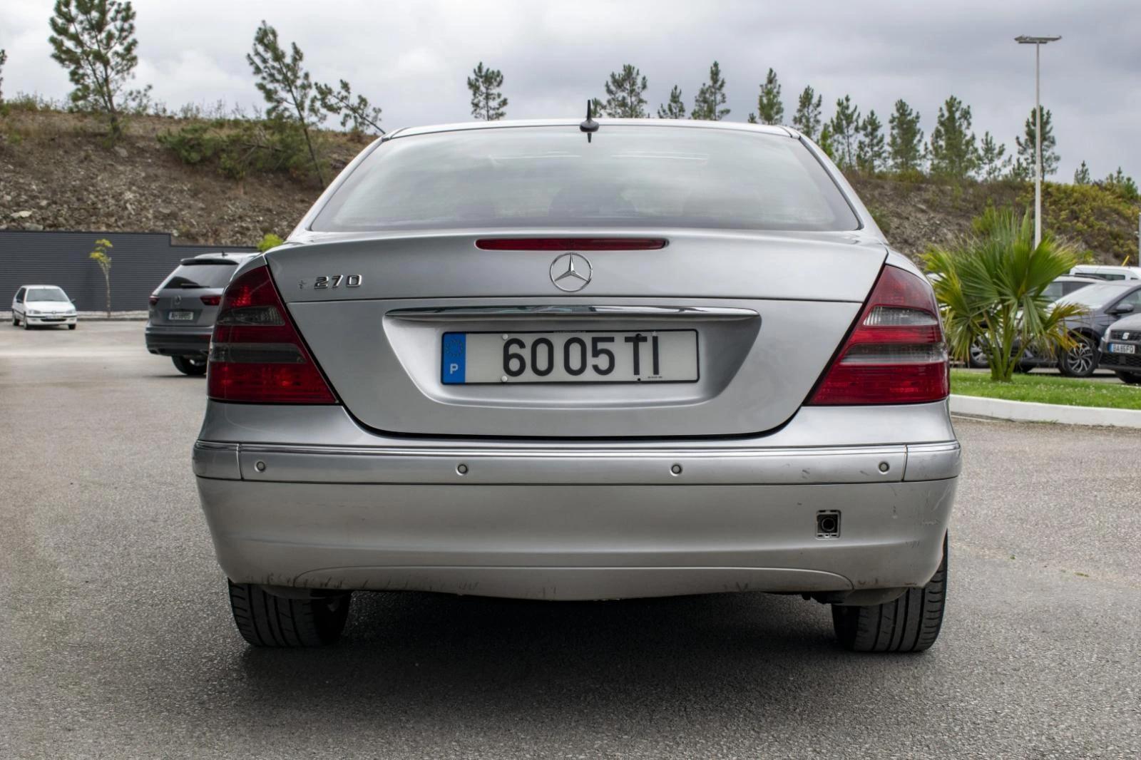 Mercedes-Benz E 270 CDi Elegance 6