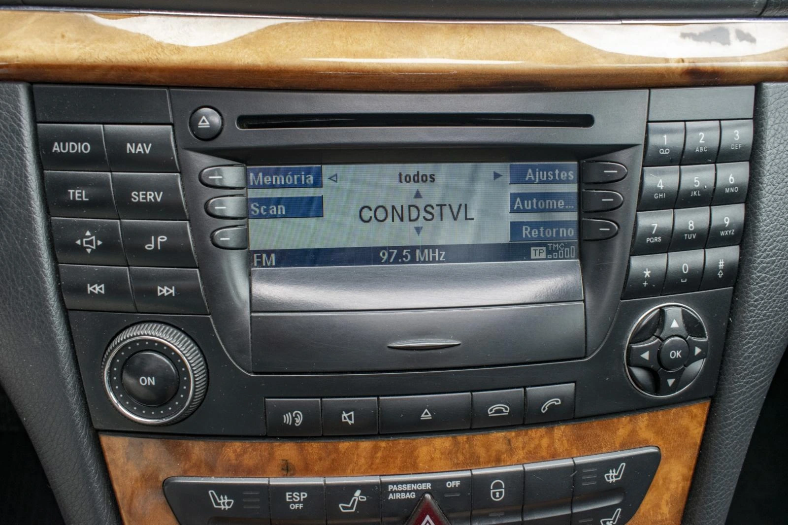 Mercedes-Benz E 270 CDi Elegance 23