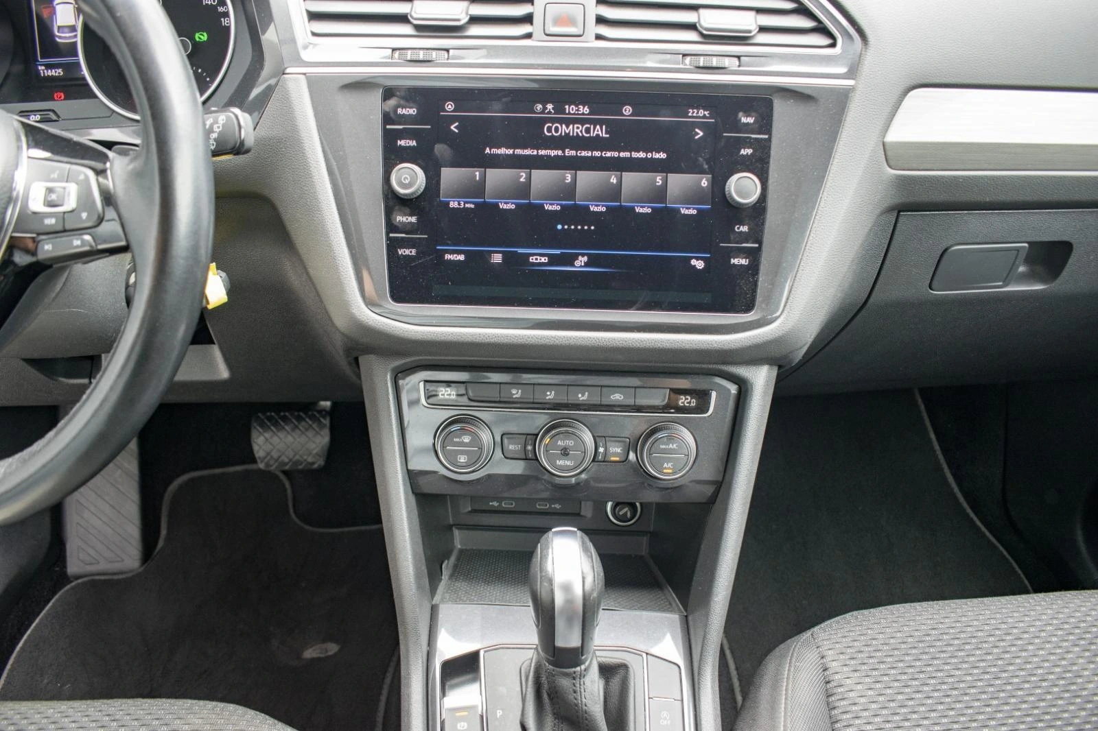 Volkswagen Tiguan Allspace 2.0 TDI Confortline DSG 30