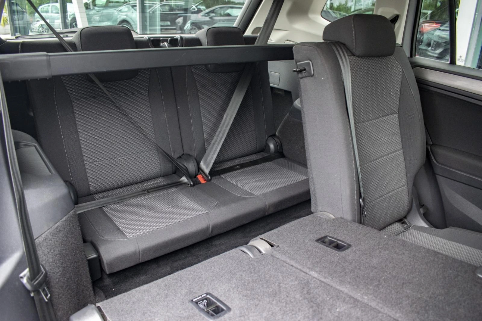 Volkswagen Tiguan Allspace 2.0 TDI Confortline DSG 47