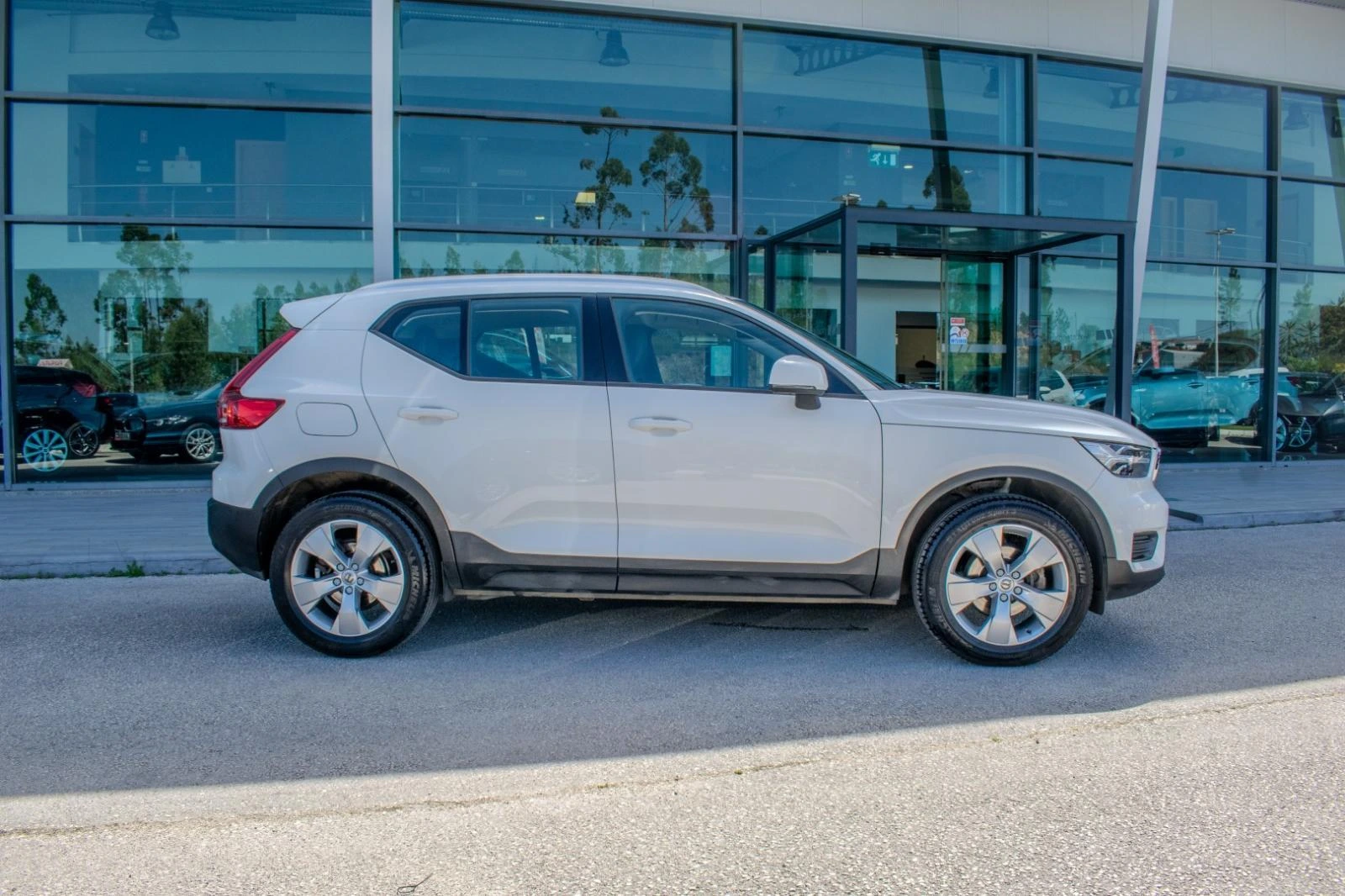 Volvo XC 40 2.0 D3 Momentum 7