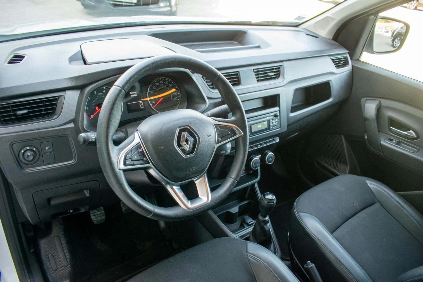 Renault Kangoo Express 1.5 dCi 2L 16