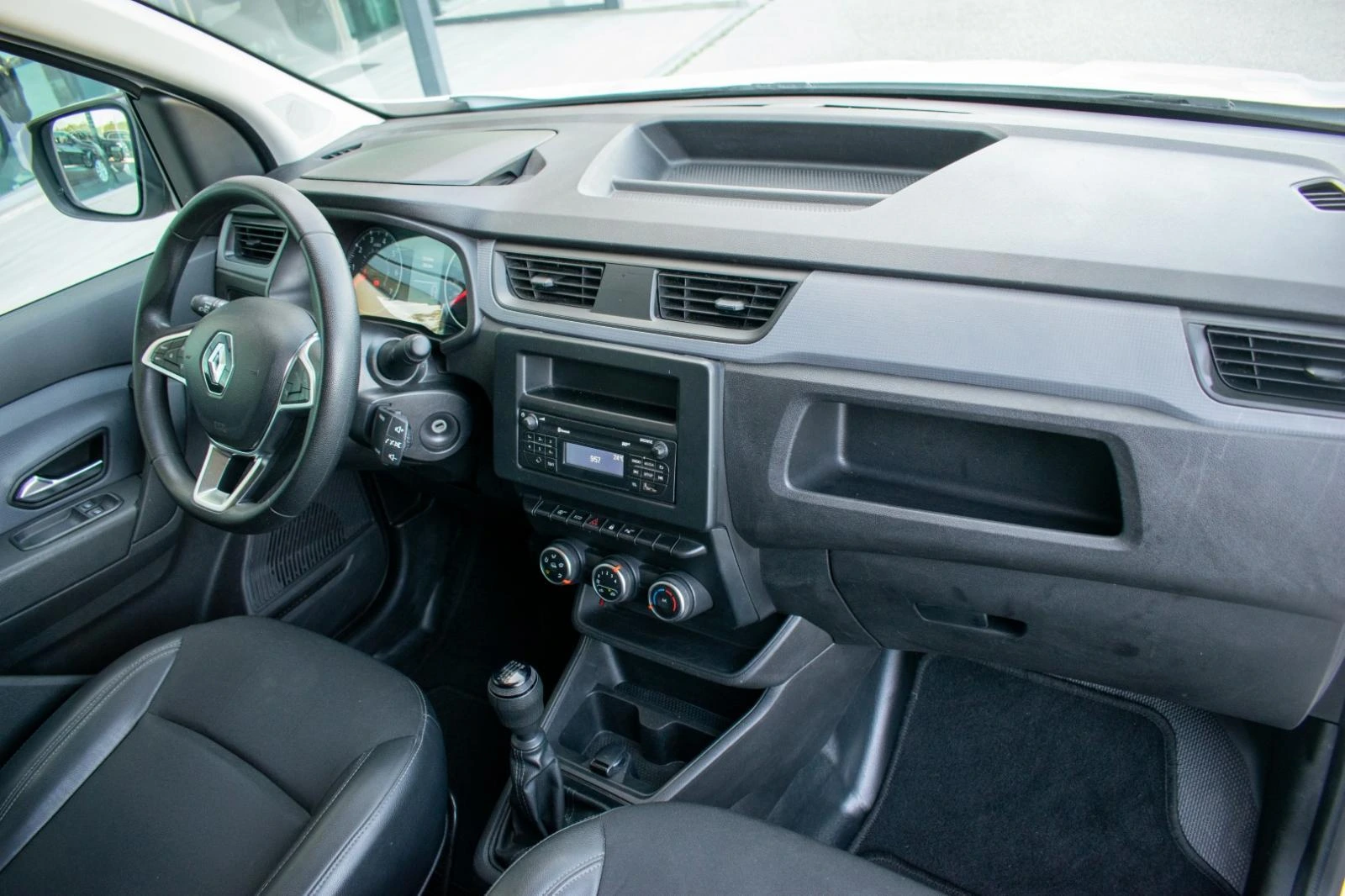 Renault Kangoo Express 1.5 dCi 2L 17