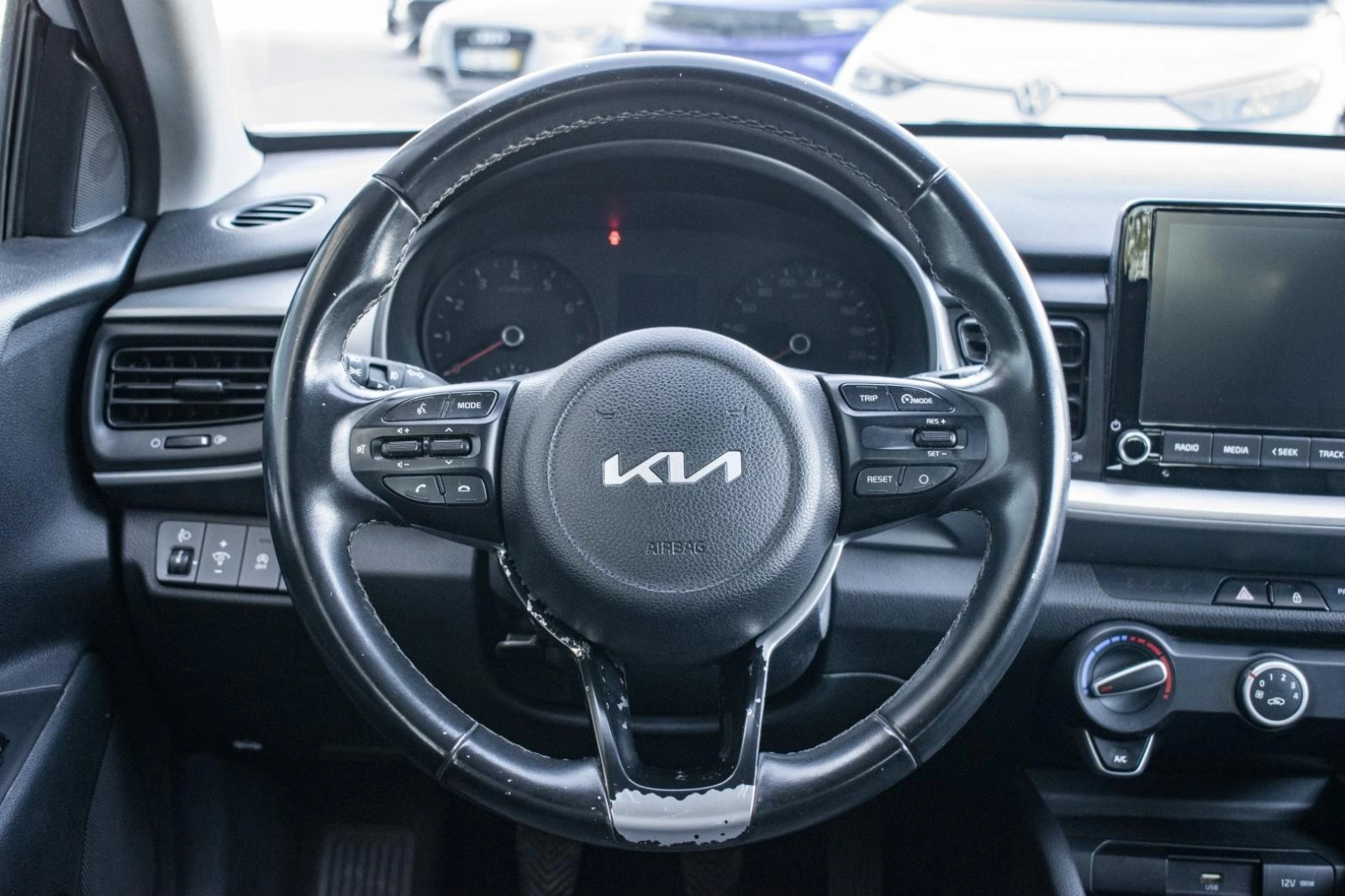 Kia Stonic 1.2 Dynamic 22
