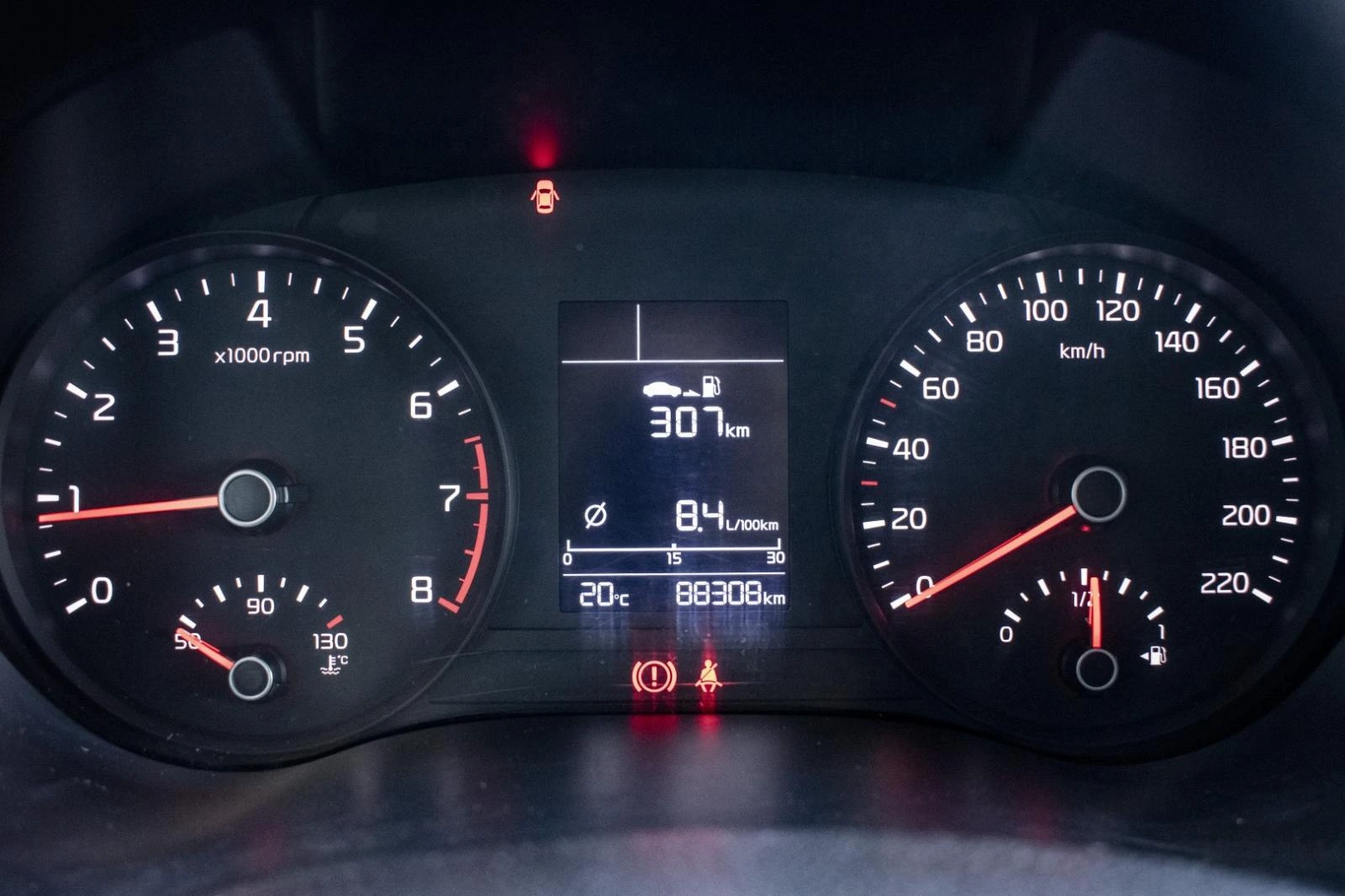 Kia Stonic 1.2 Dynamic 28