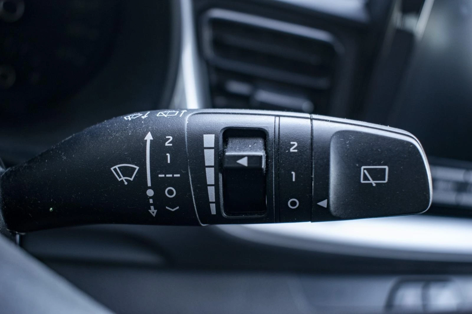 Kia Stonic 1.2 Dynamic 27
