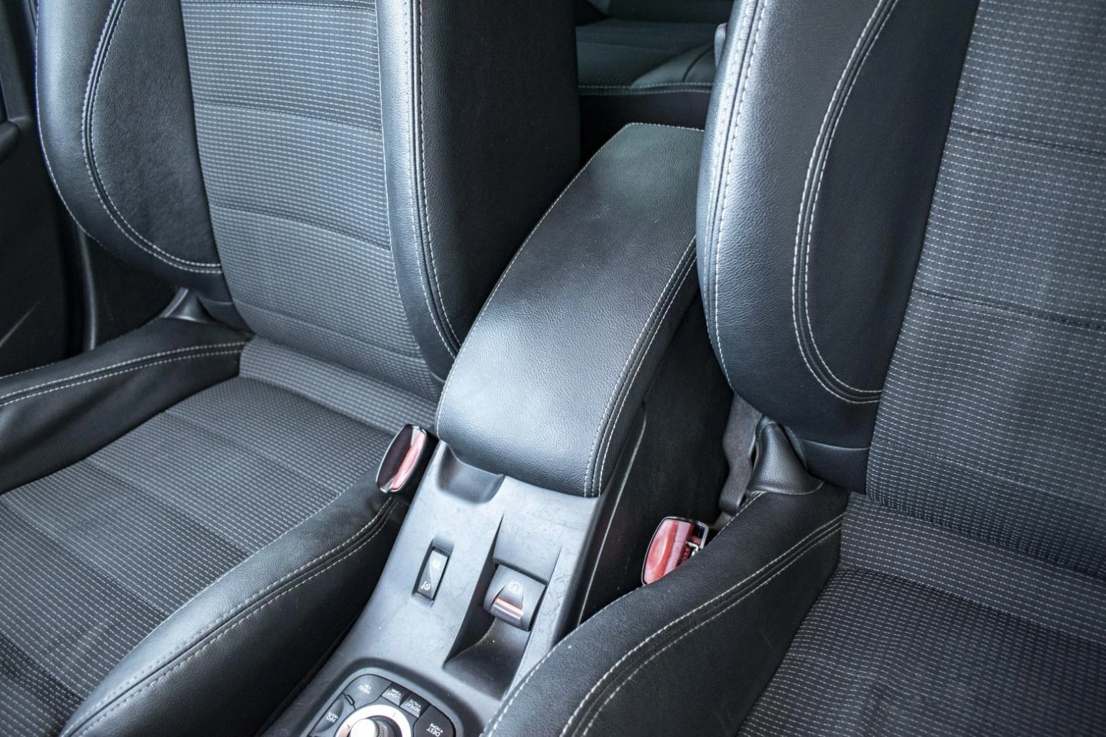 Renault Mégane Sport Tourer 1.6 dCi GT Line 24