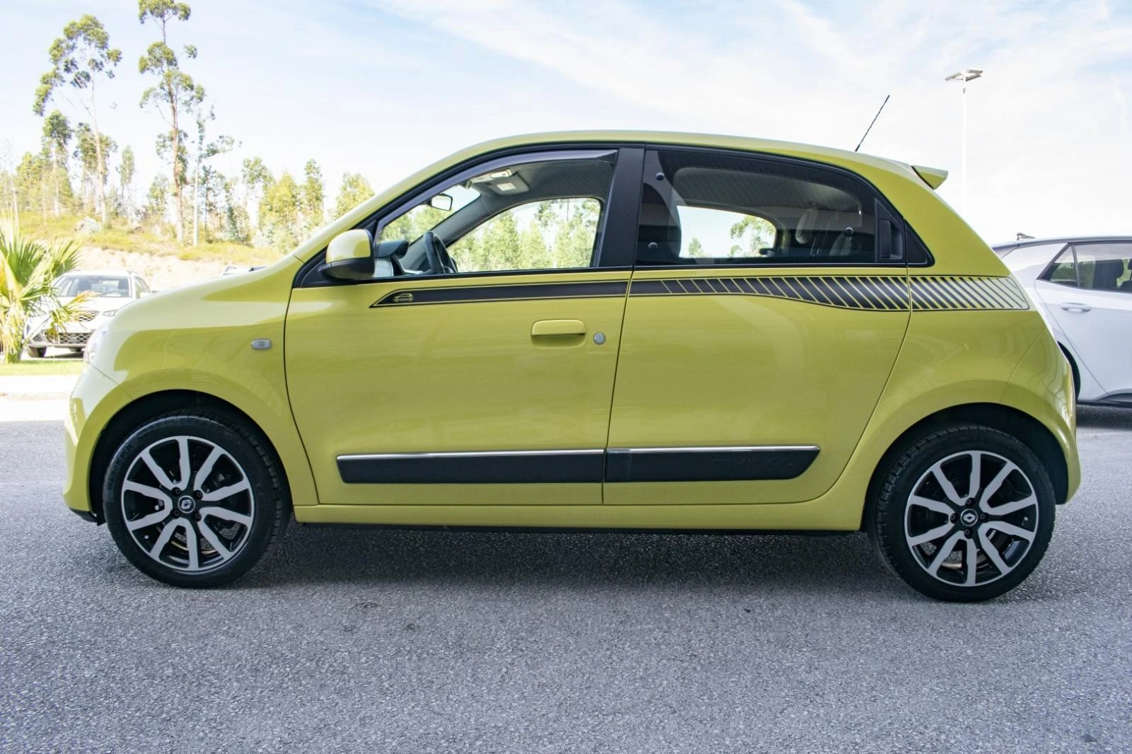 Renault Twingo 1.0 SCe 4