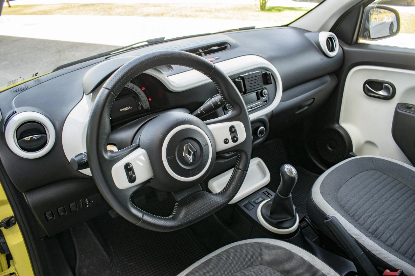 Renault Twingo 1.0 SCe 17