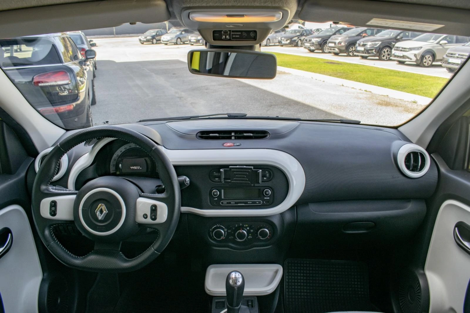 Renault Twingo 1.0 SCe 18