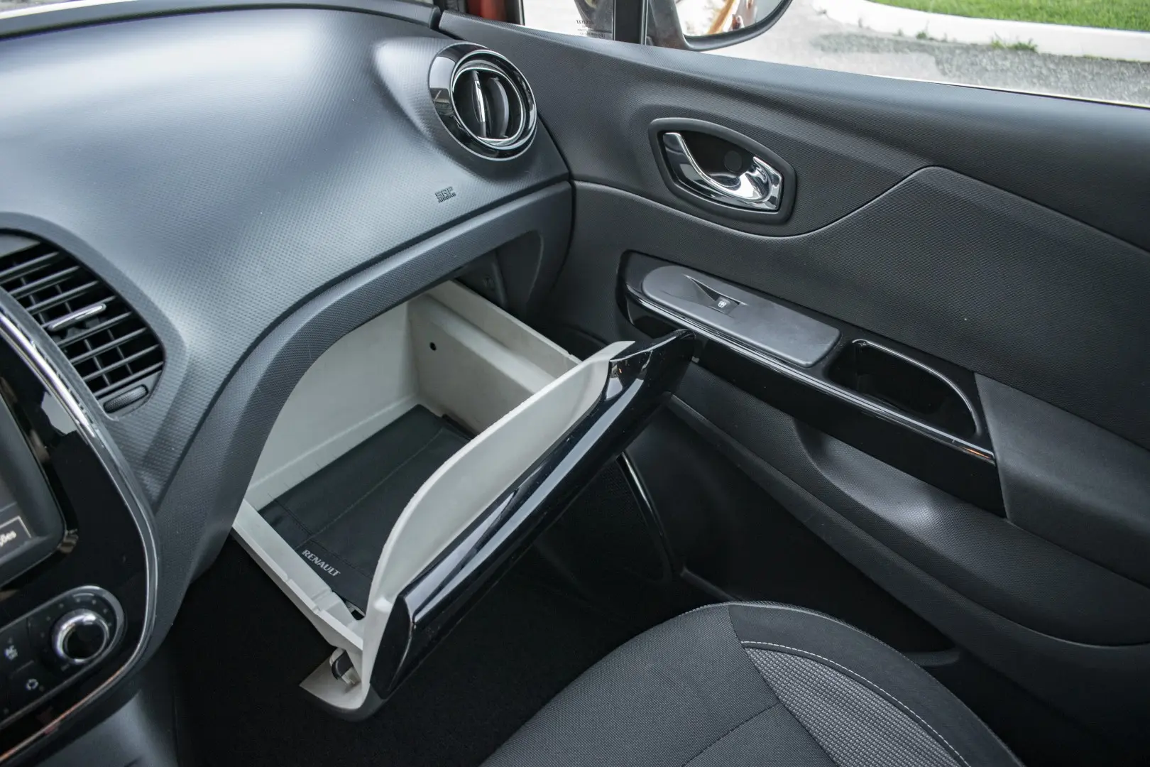 Renault Captur 1.5 dCi Exclusive 36