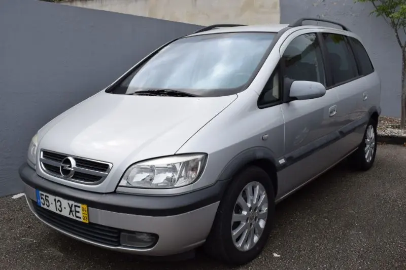 Opel Zafira 2.2 DTi Life 1